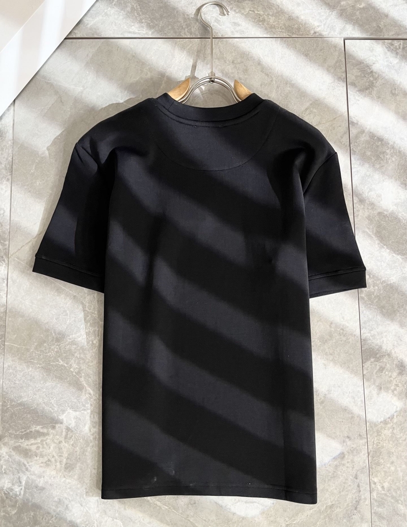 H**me5 t-shirt